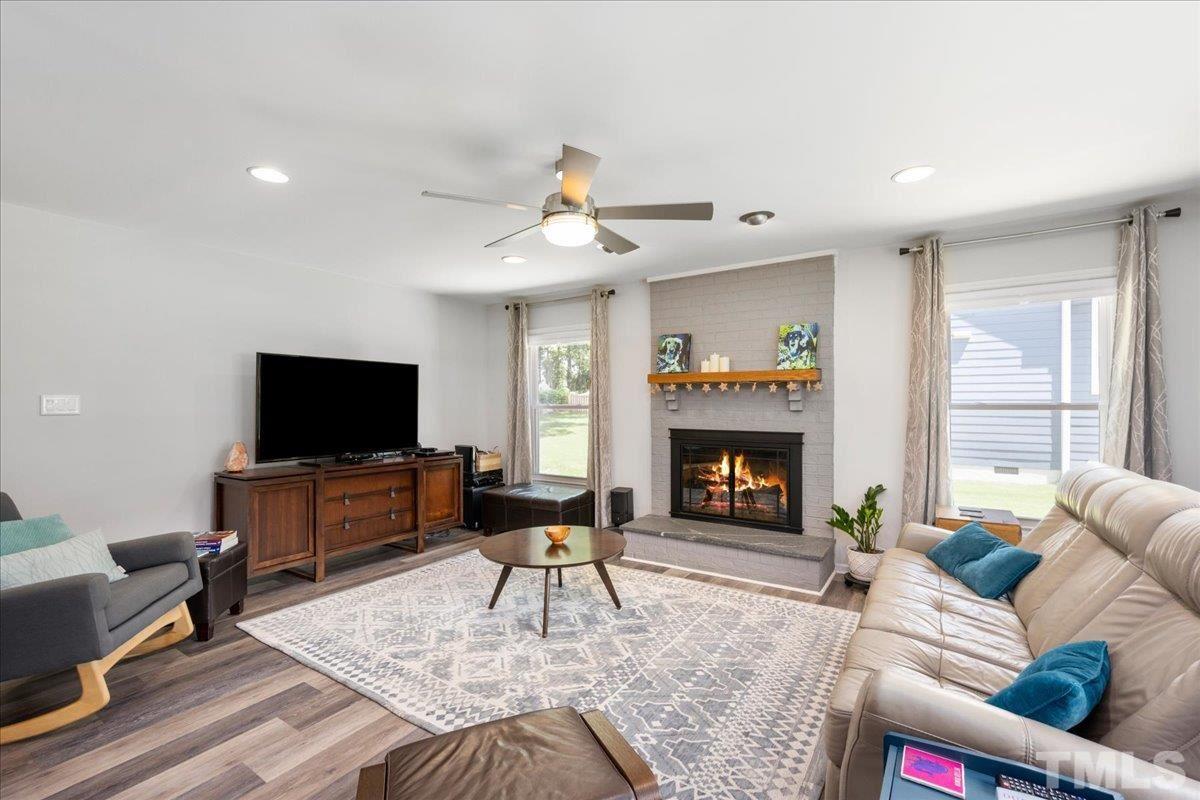 3118 Dixon Road Durham, NC 27707 - Photo 4 of 19 Gallery Image 4