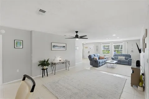 $529,000 | 500 Sanibel Court, Tarpon Springs, FL 34689