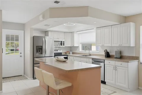 $539,000 | 500 Sanibel Court, Tarpon Springs, FL 34689