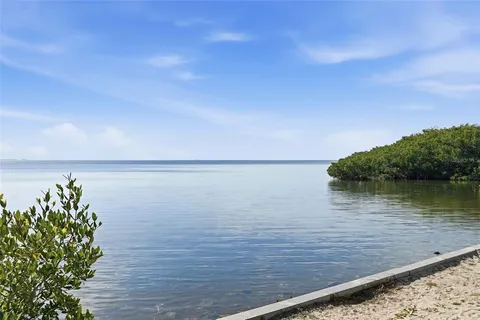 $529,000 | 500 Sanibel Court, Tarpon Springs, FL 34689