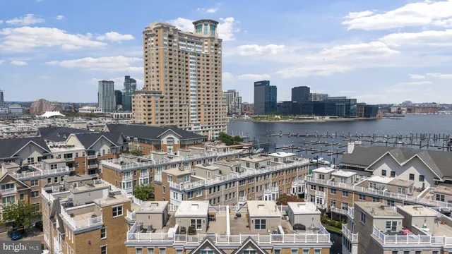 $565,000 | 1254 Harbor Island Walk, Baltimore, MD 21230