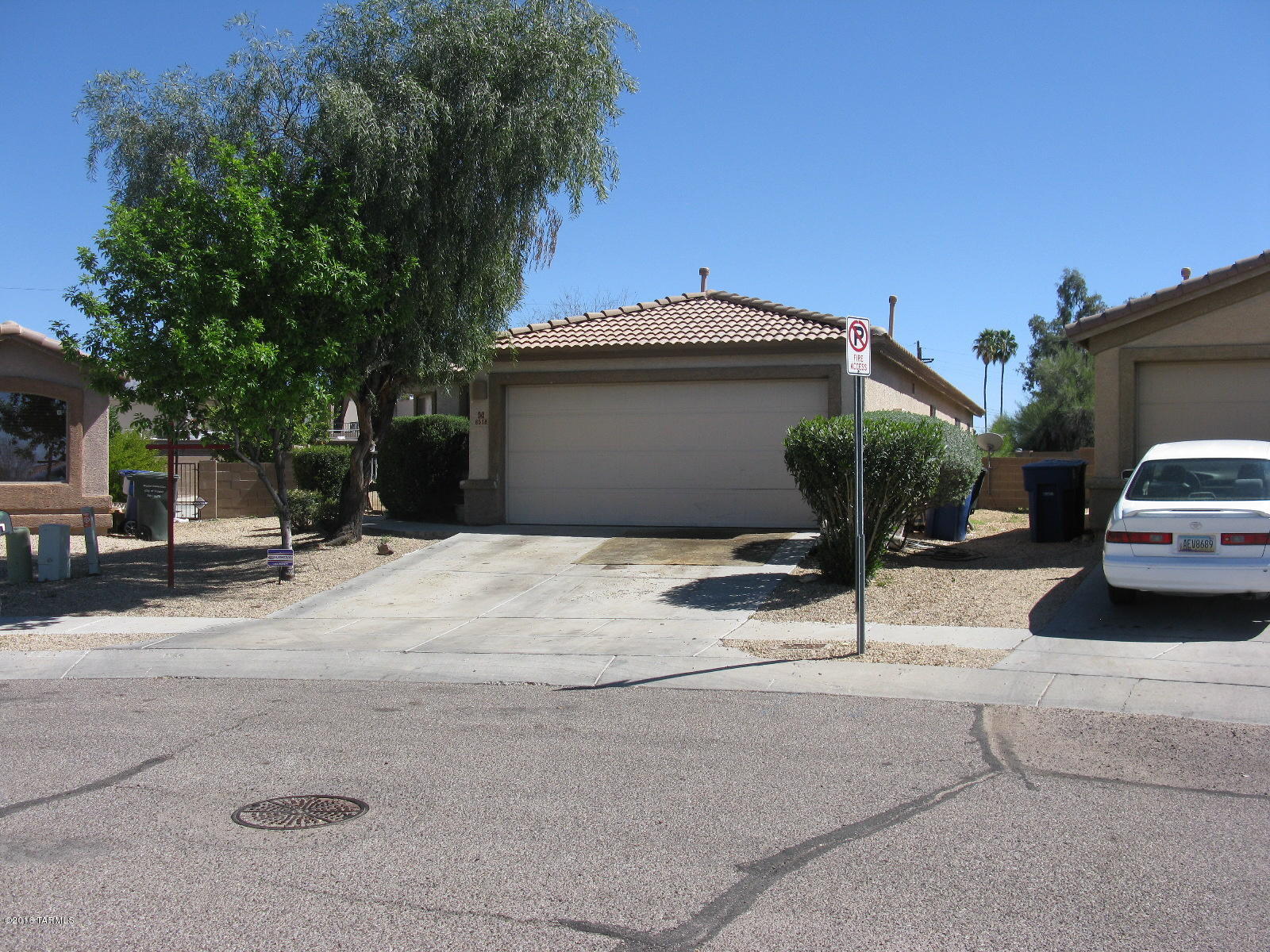 8518 East Bowline Road Tucson, AZ 85710 - Photo 2 of 5