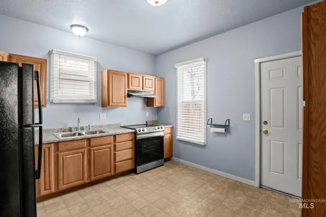 $20,000 | 332 4th Avenue West, Twin Falls, ID 83301