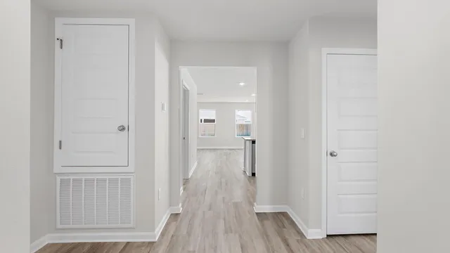 $369,900 | 275 Eunola Lane, Freeport, FL 32439