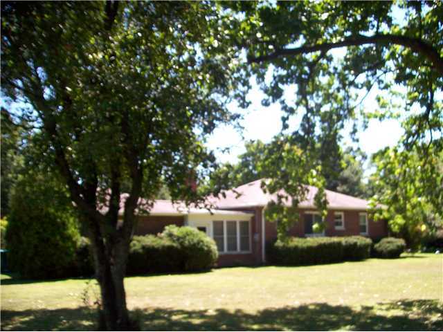 3528 Henderson Road Columbus, OH 43220 - Photo 23 of 25 Gallery Image 23