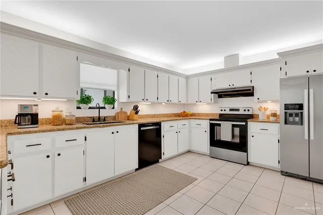 $425,000 | 168 Meadow Brook Lane, San Benito, TX 78586