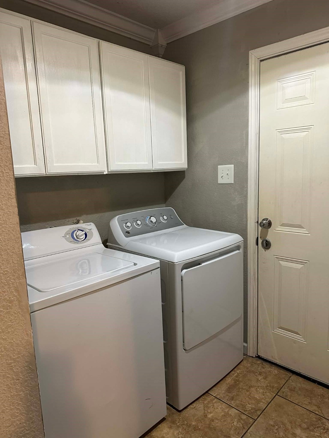 6718 Live Oak Drive Rosharon, TX 77583 - Photo 9 of 47
