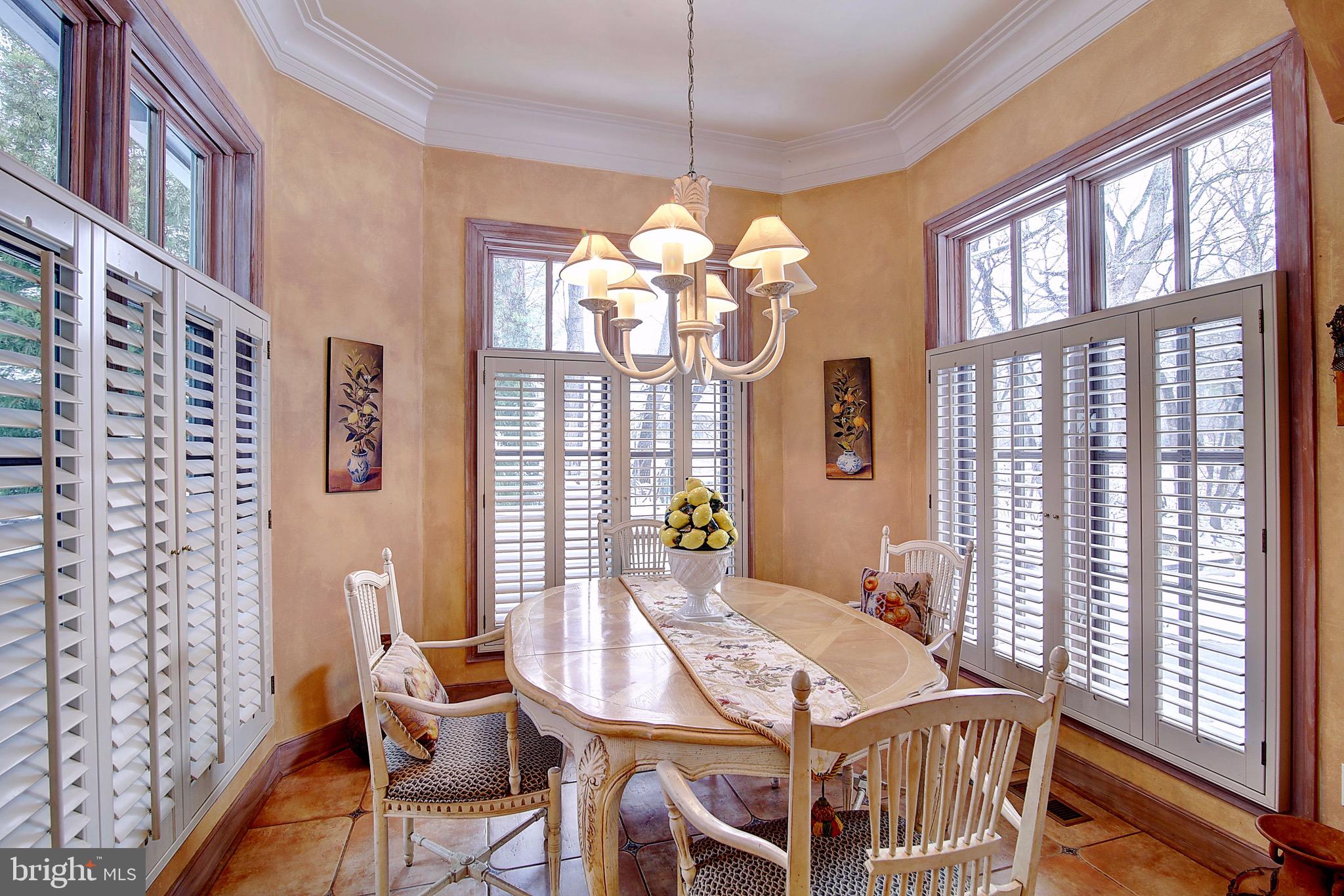 2180 Hunter Mill Road Vienna, VA 22181 - Photo 12 of 44 Breakfast Room
