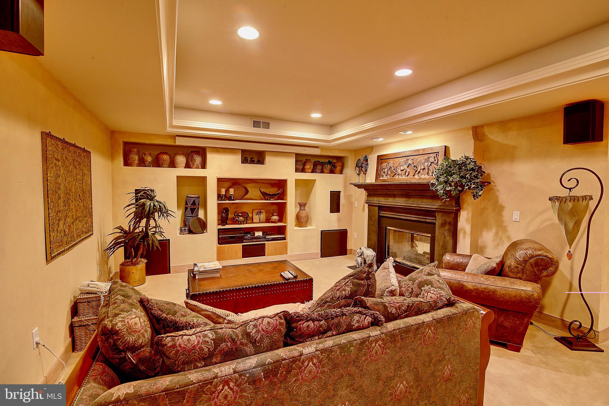 2180 Hunter Mill Road Vienna, VA 22181 - Photo 36 of 44 Media Area
