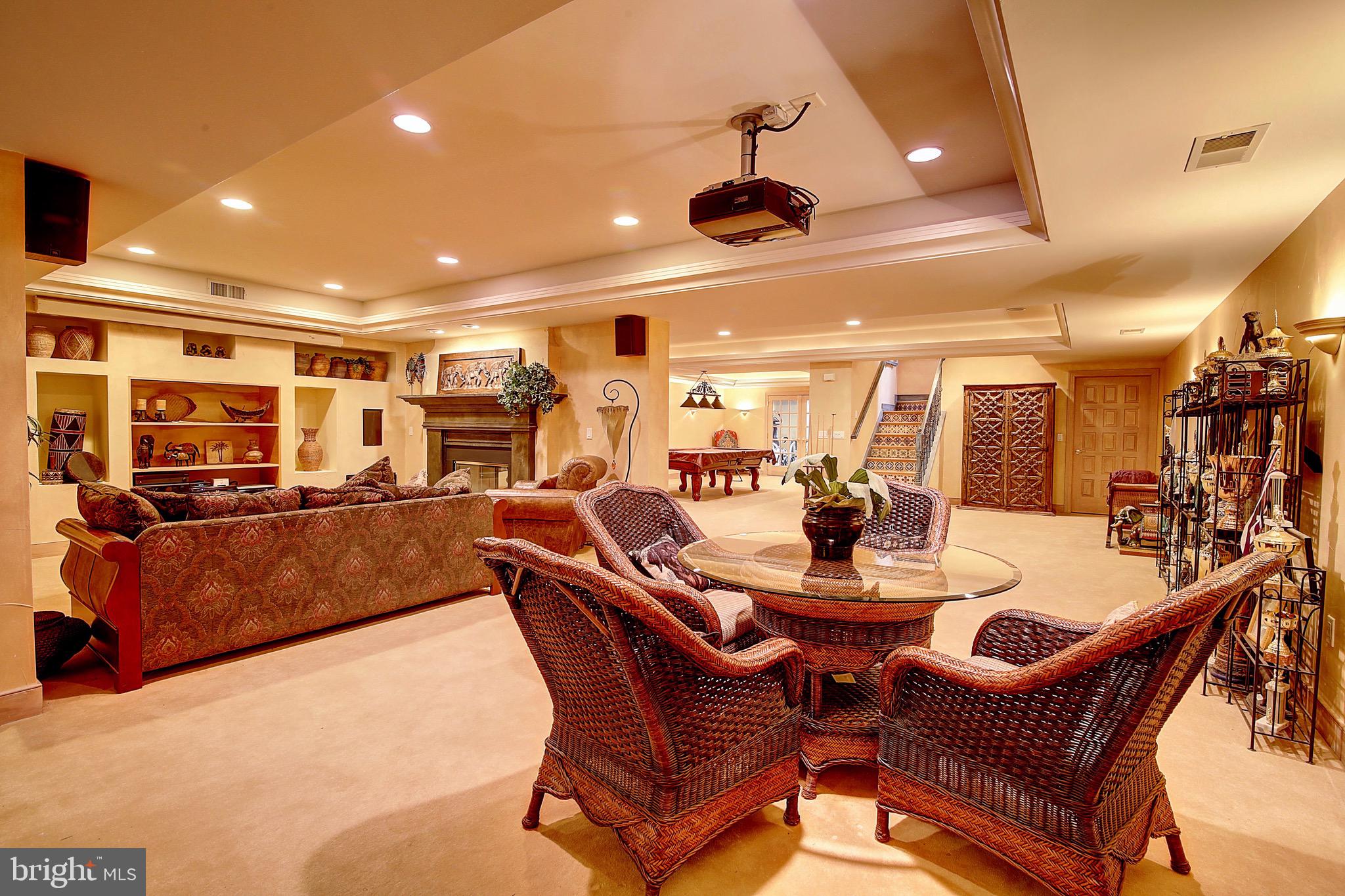 2180 Hunter Mill Road Vienna, VA 22181 - Photo 37 of 44 Second Family Living Area