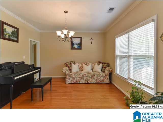 437 Eaton Road Birmingham, AL 35242 - Photo 6 of 32