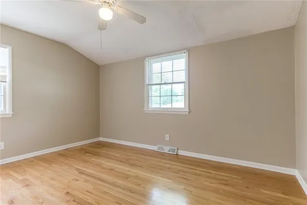 $300,000 | 9317 Mullen Road, Lenexa, KS 66215