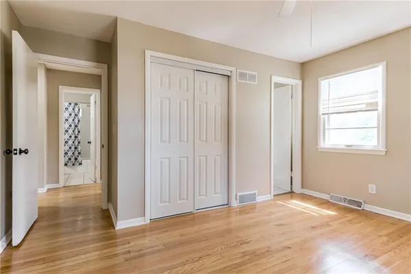 $300,000 | 9317 Mullen Road, Lenexa, KS 66215