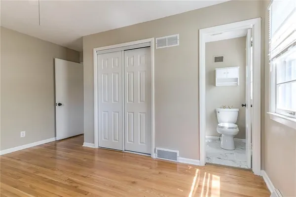 $300,000 | 9317 Mullen Road, Lenexa, KS 66215