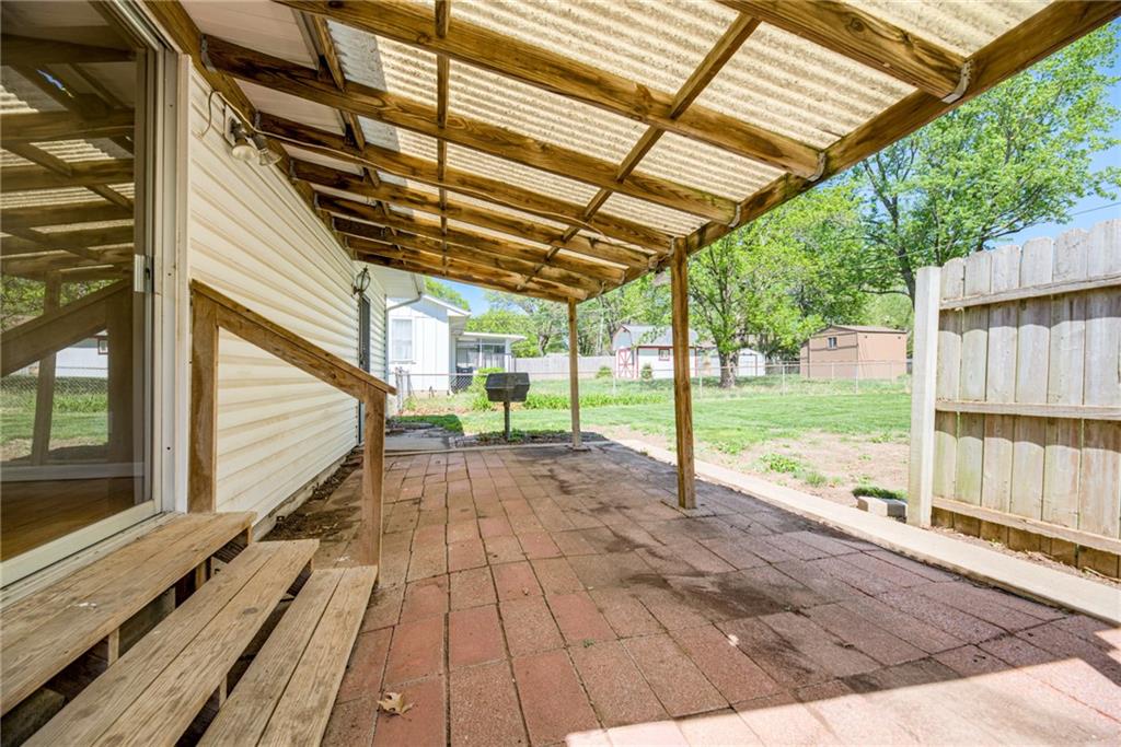 9317 Mullen Road Lenexa, KS 66215 - Photo 36 of 50