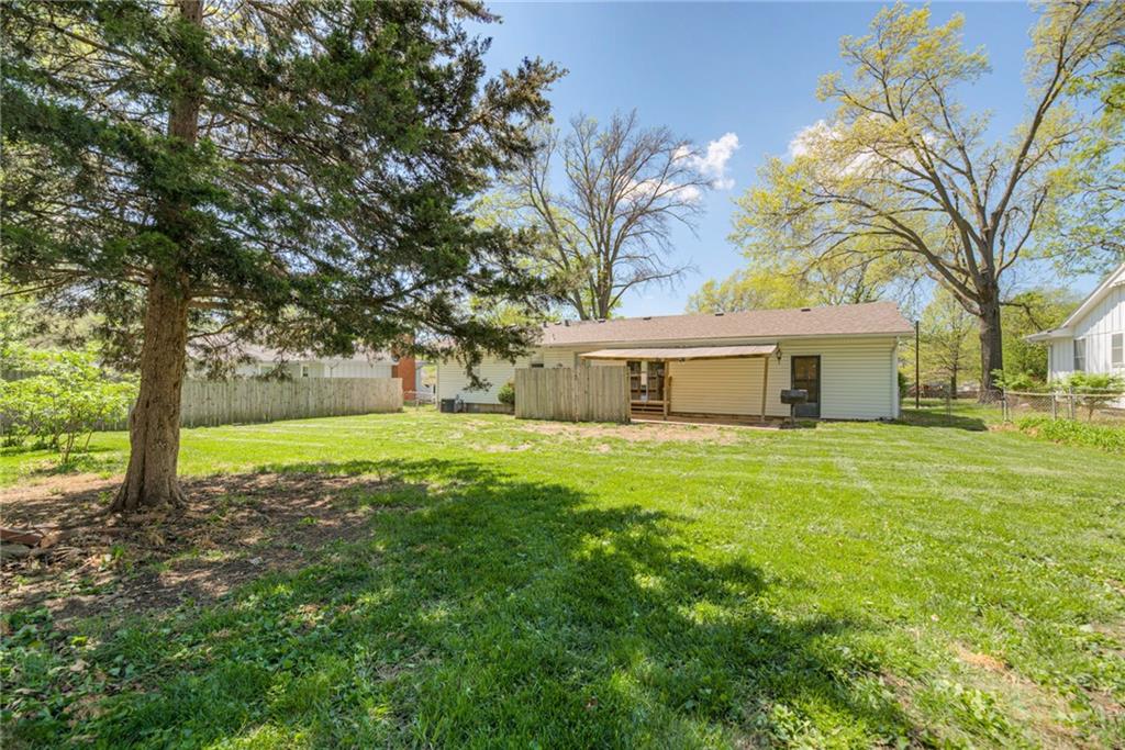 9317 Mullen Road Lenexa, KS 66215 - Photo 40 of 50