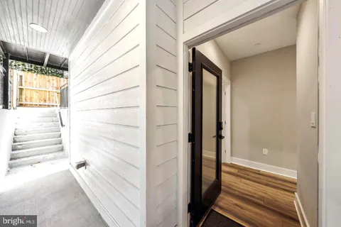$3,950 | 1213 Holbrook Street Northeast, Unit 1, Washington, DC 20002