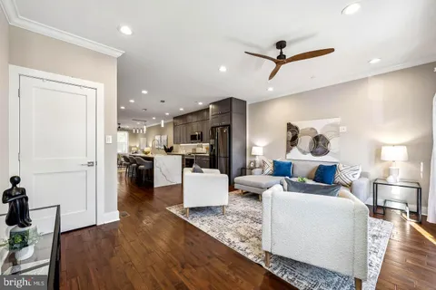 $3,950 | 1213 Holbrook Street Northeast, Unit 1, Washington, DC 20002