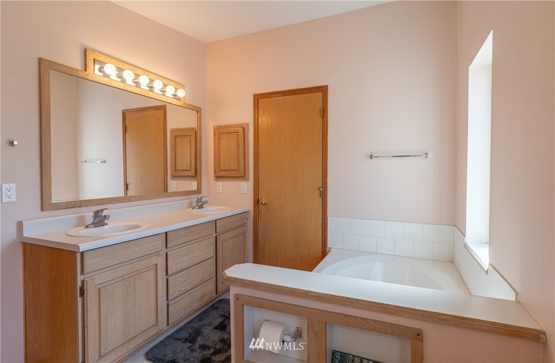 10185 Beecher Hill Road Peshastin, WA 98847 - Photo 17 of 32 Gallery Image 17