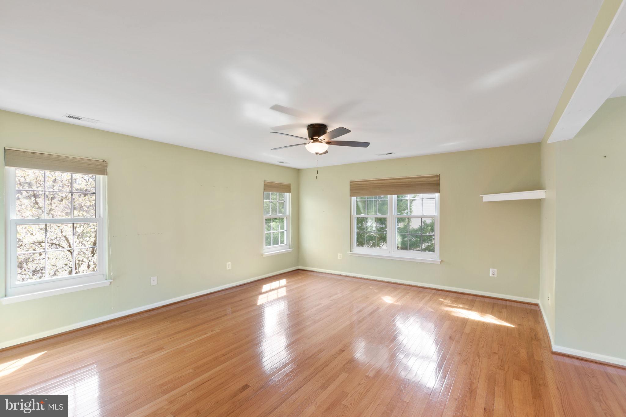 6101 Deer Ridge Trail Springfield, VA 22150 - Photo 27 of 58