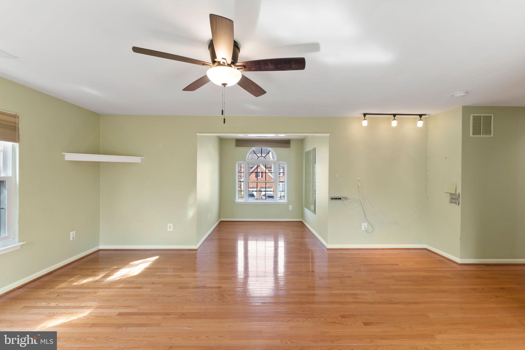 6101 Deer Ridge Trail Springfield, VA 22150 - Photo 30 of 58