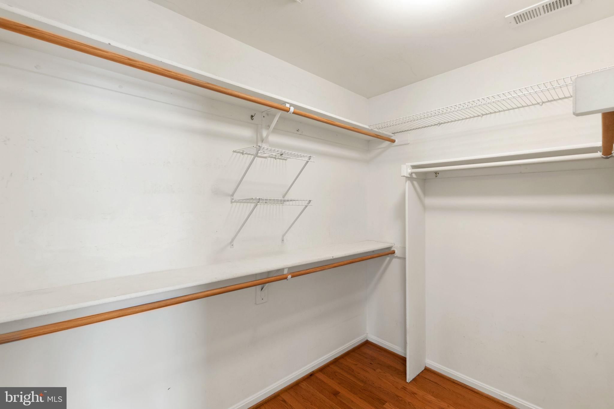 6101 Deer Ridge Trail Springfield, VA 22150 - Photo 31 of 58