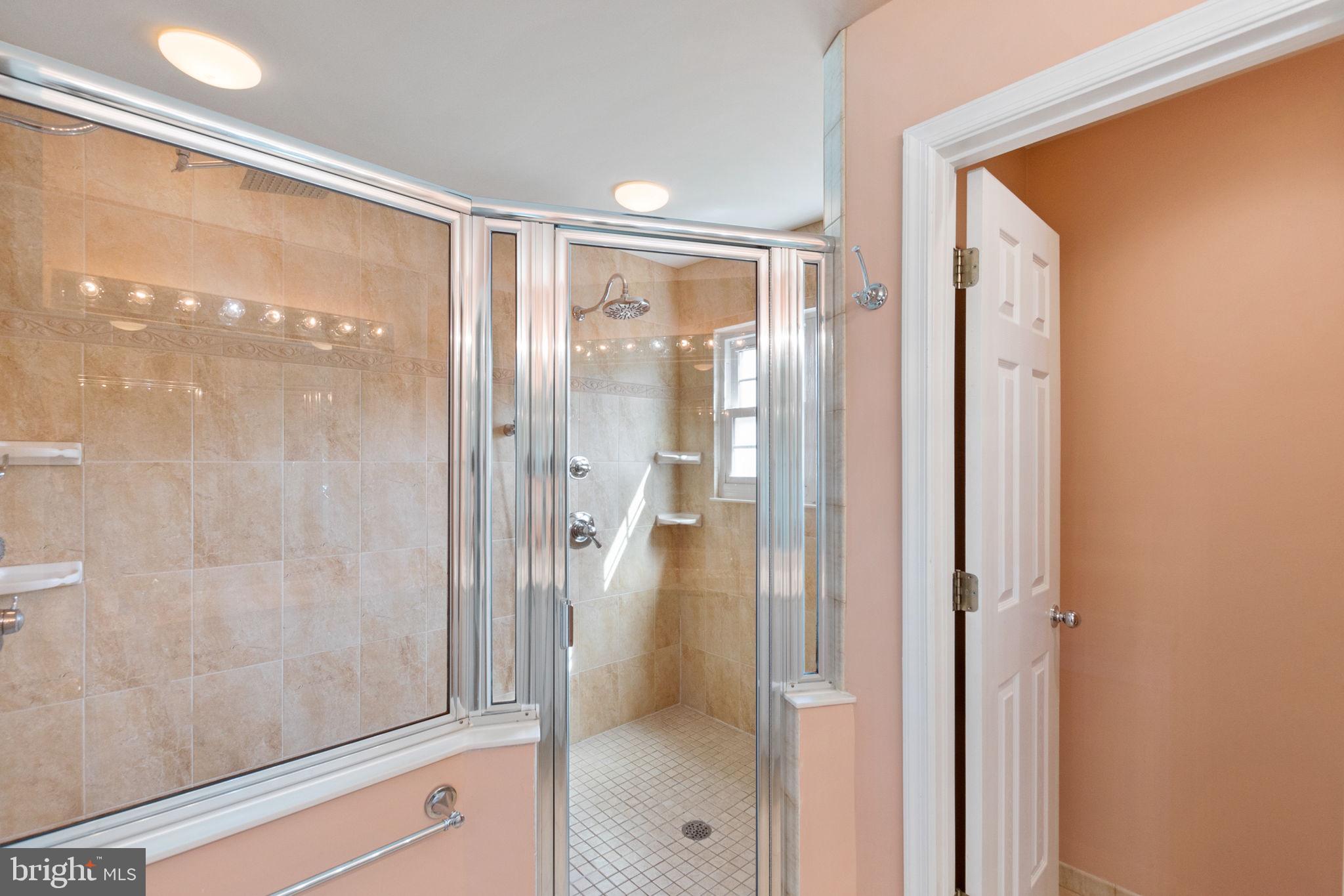 6101 Deer Ridge Trail Springfield, VA 22150 - Photo 33 of 58