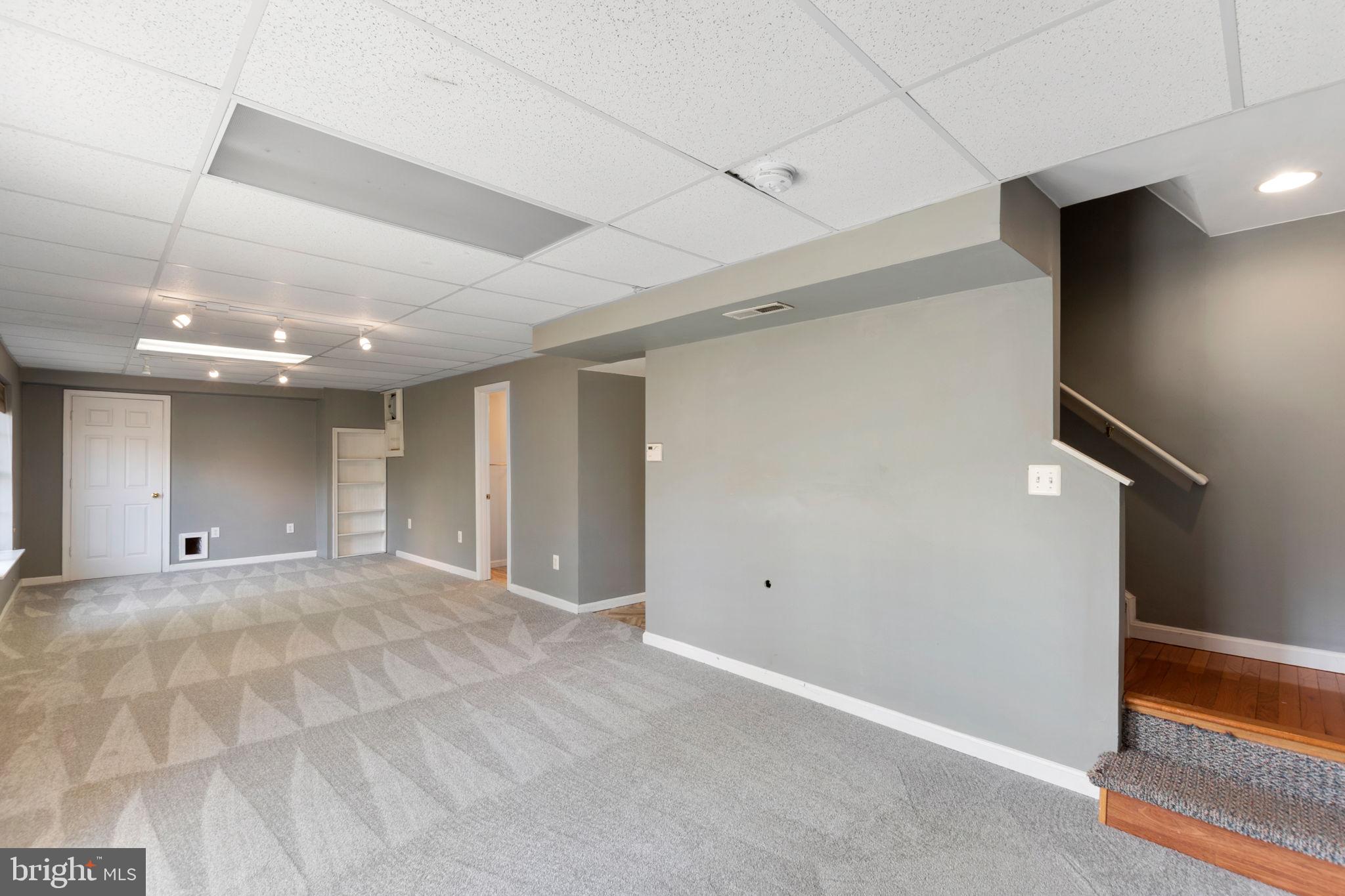 6101 Deer Ridge Trail Springfield, VA 22150 - Photo 42 of 58