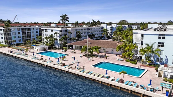 $173,800 | 2012 South Federal Highway, Unit 404, Boynton Beach, FL 33435