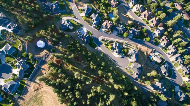 $98,999 | 1525 Carl J Lane, Spokane, WA 99218