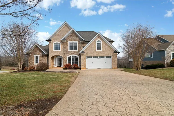 $775,000 | 1450 LeJack Circle, Forest, VA 24551