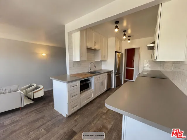 $579,500 | 5950 Buckingham Parkway, Unit 603, Culver City, CA 90230