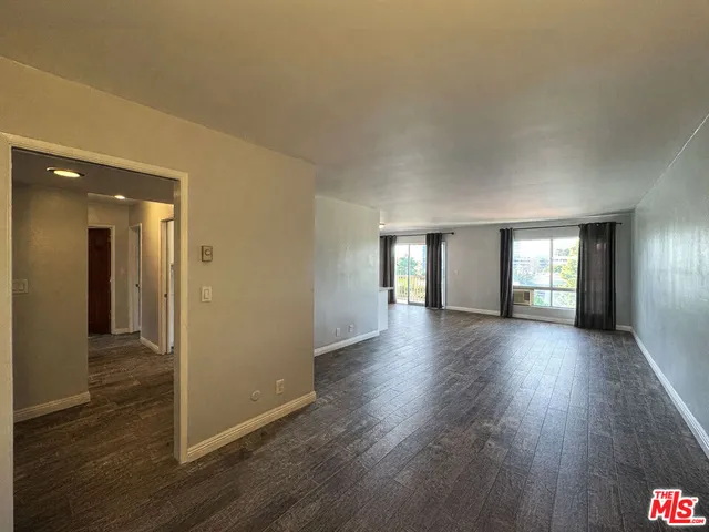 $579,500 | 5950 Buckingham Parkway, Unit 603, Culver City, CA 90230