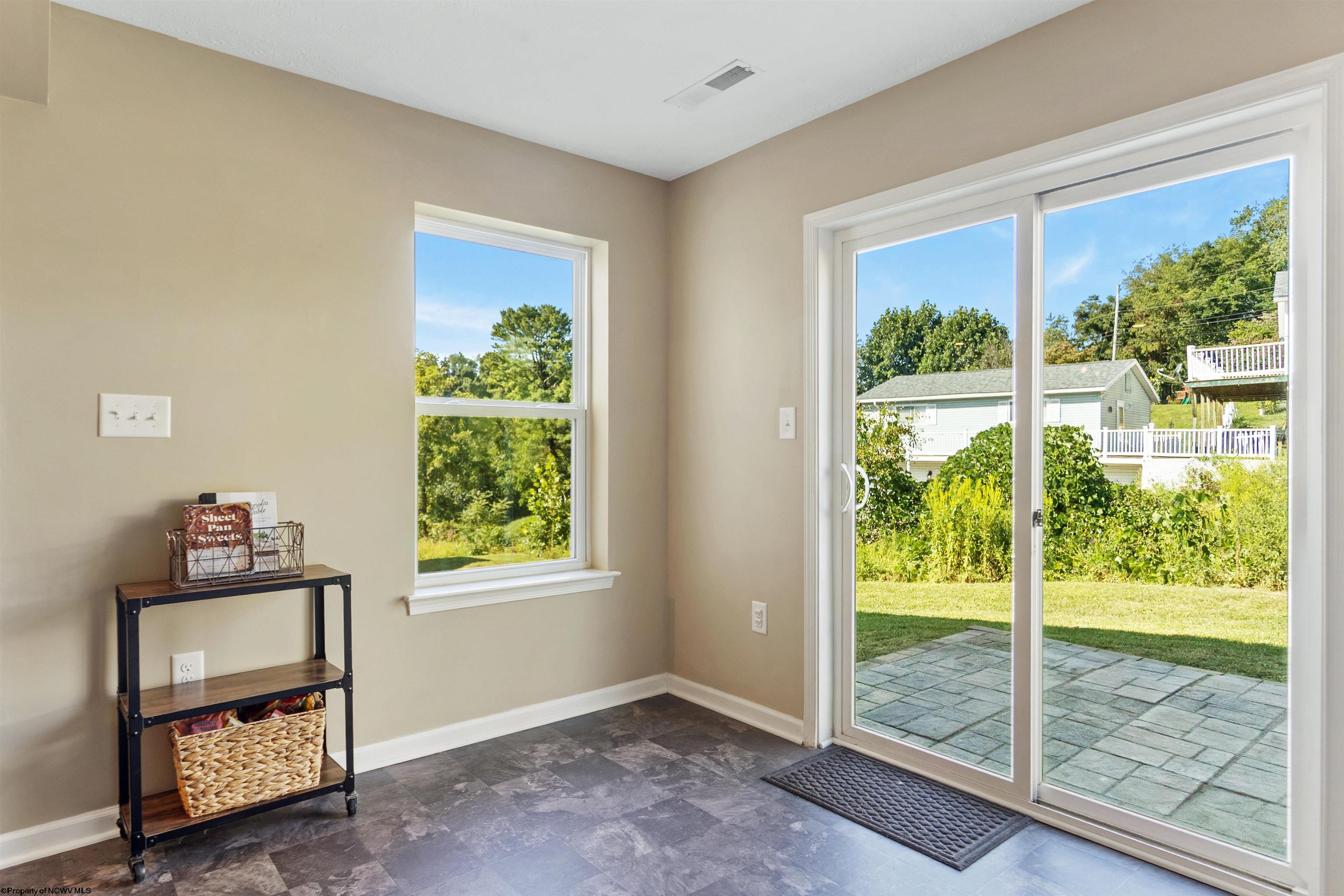 129 Inlet Street Morgantown, WV 26508 - Photo 15 of 32 Gallery Image 15
