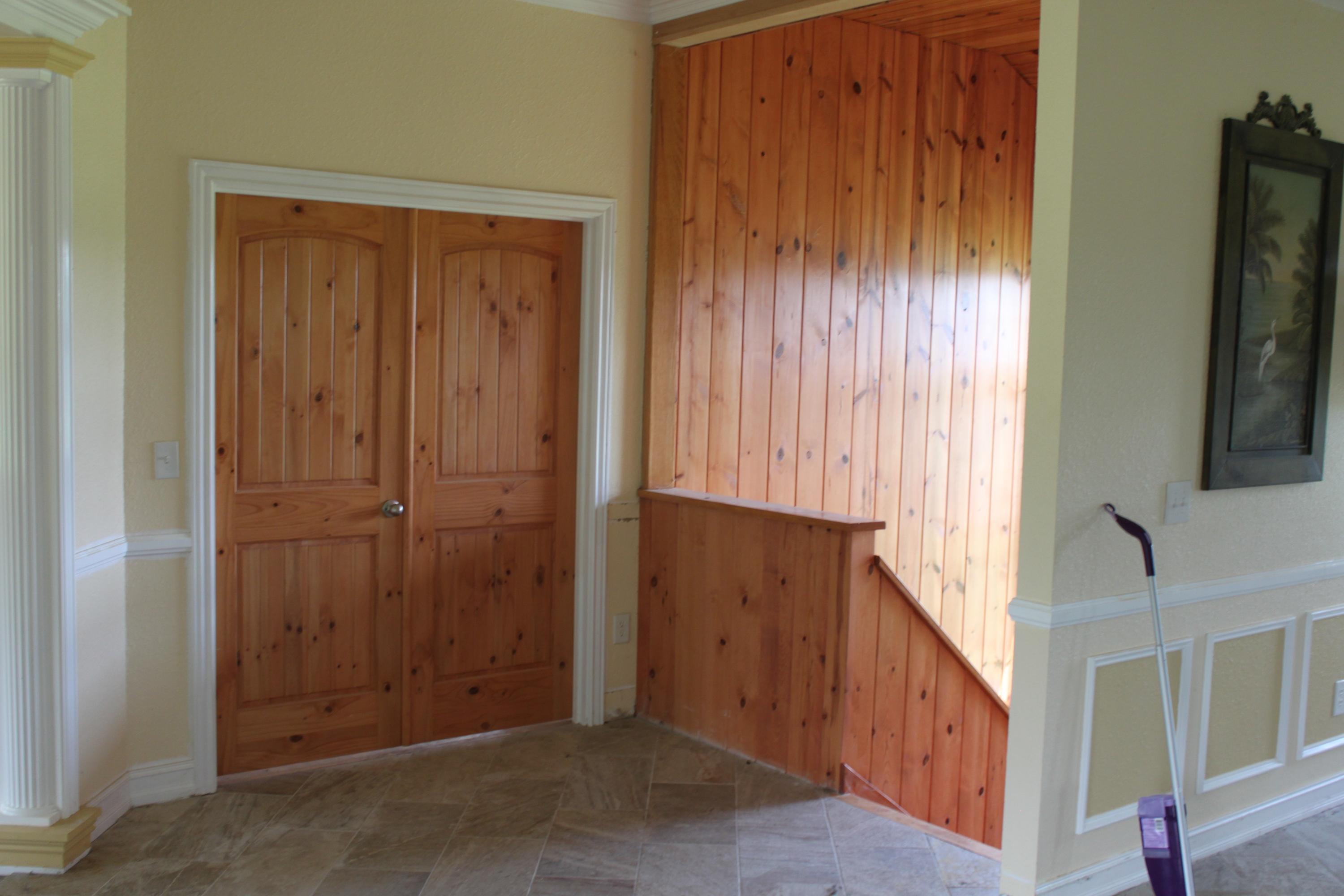 1155 Twin Bridge Road Deer Lodge, TN 37726 - Photo 14 of 39 1st Fl Stairwell MB Doors