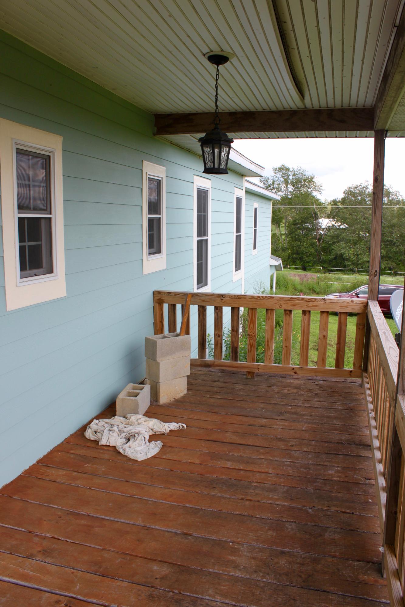 1155 Twin Bridge Road Deer Lodge, TN 37726 - Photo 7 of 39 Back Deck-1