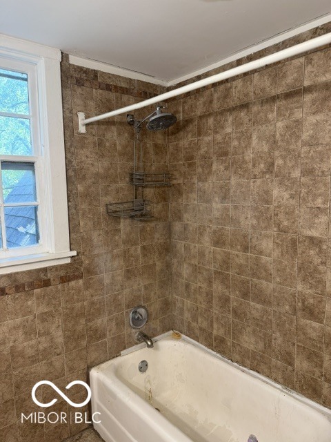 5685 Darwin Road West Terre Haute, IN 47885 - Photo 5 of 24 Gallery Image 5