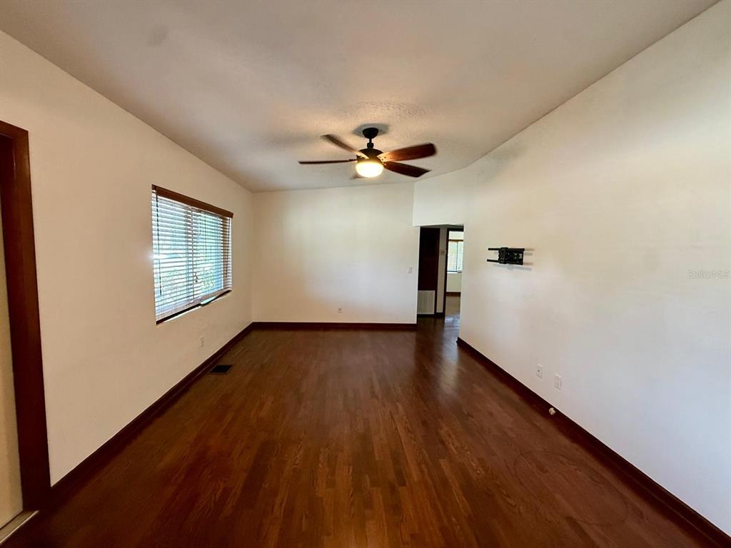 2819 Rogan Road Orlando, FL 32812 - Photo 4 of 21