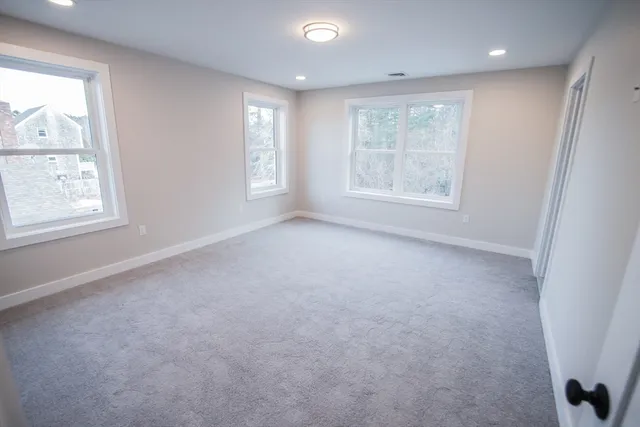 $3,900 | 174 Wareham Road, Marion, MA 02738