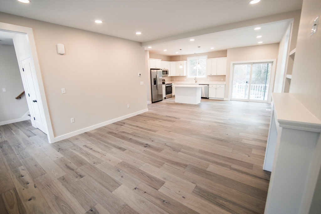 174 Wareham Road Marion, MA 02738 - Photo 7 of 39