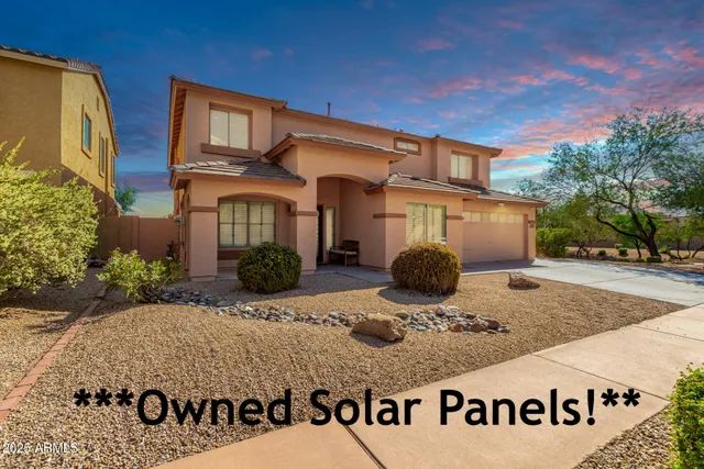 $689,800 | 2425 West Florentine Road, Phoenix, AZ 85086