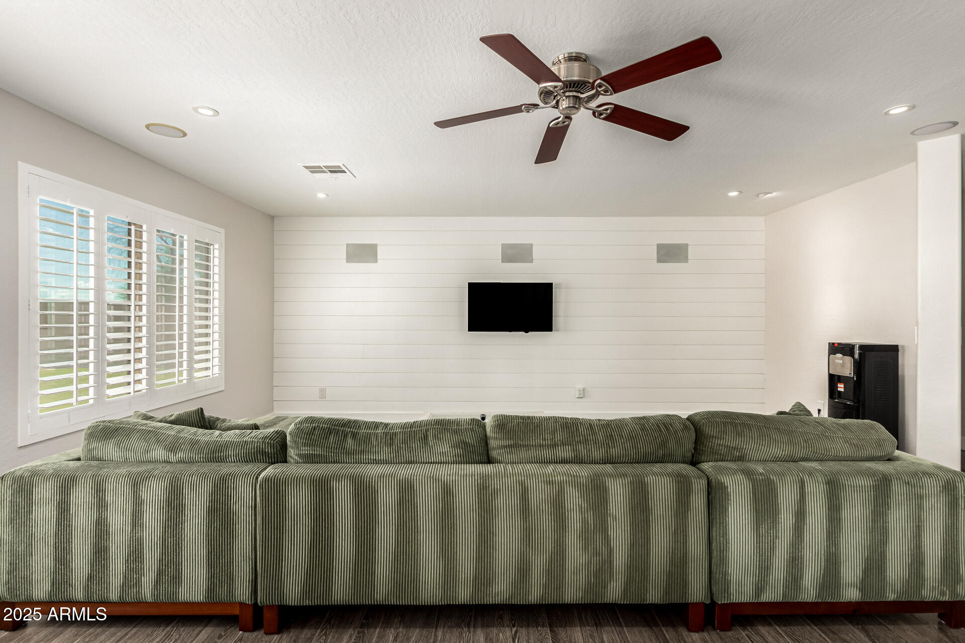 2425 West Florentine Road Phoenix, AZ 85086 - Photo 10 of 55 Great Room