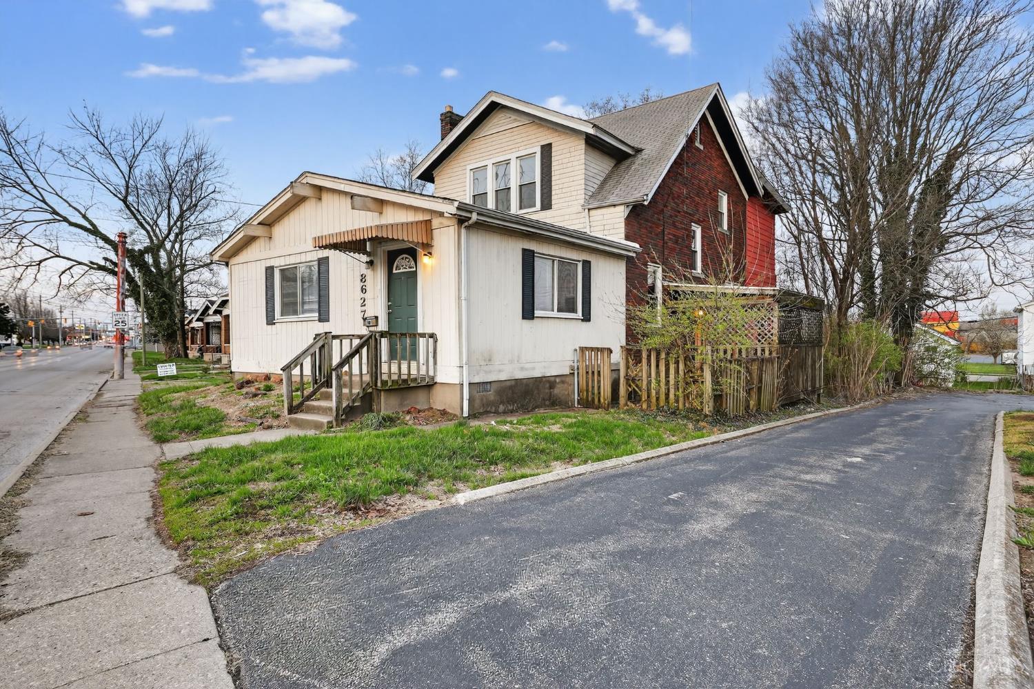 8627 Reading Road Reading, OH 45215 - Photo 1 of 30