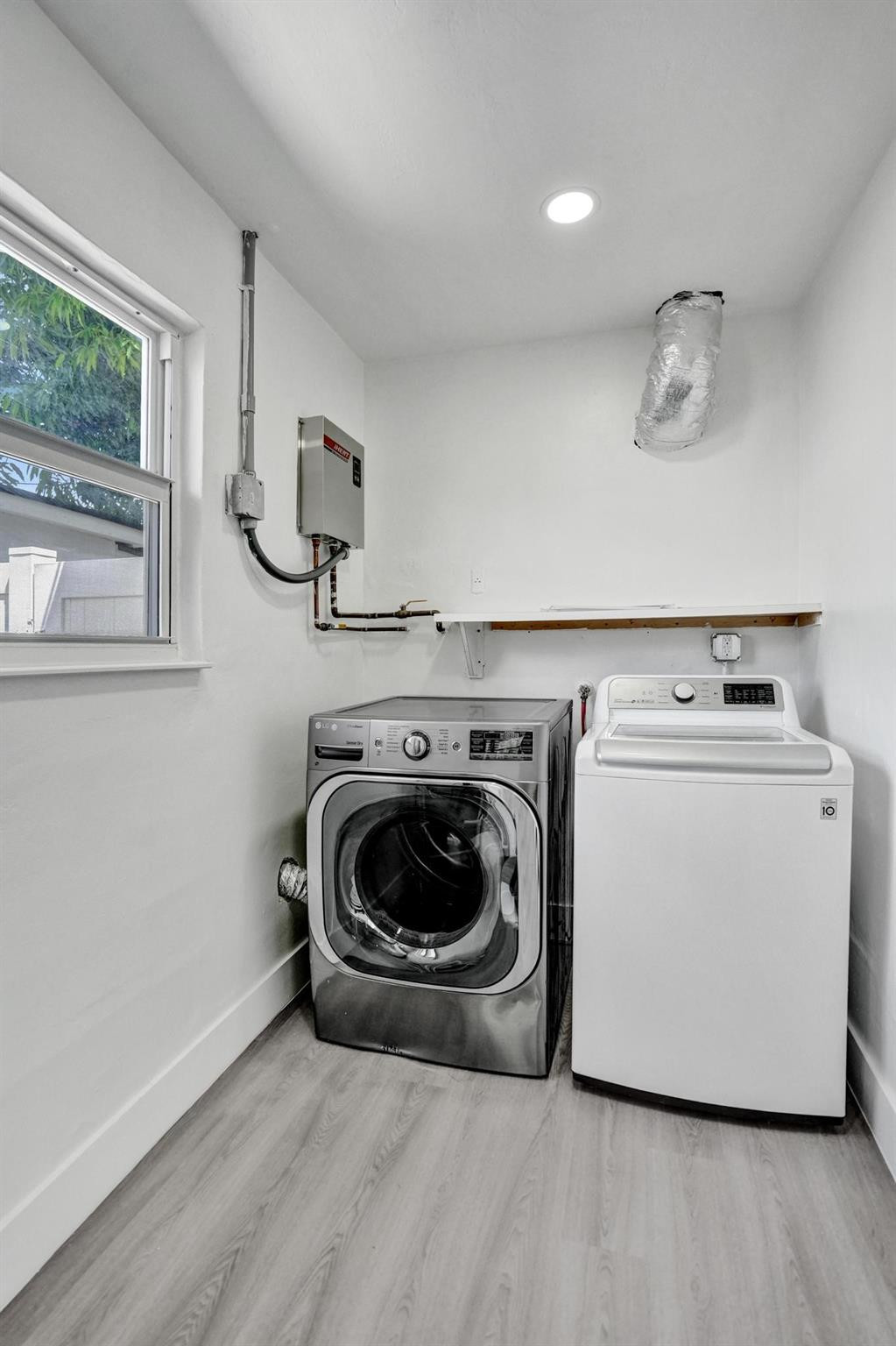 7341 Meridian Street Miramar, FL 33023 - Photo 60 of 74 a utility room with dryer and washer