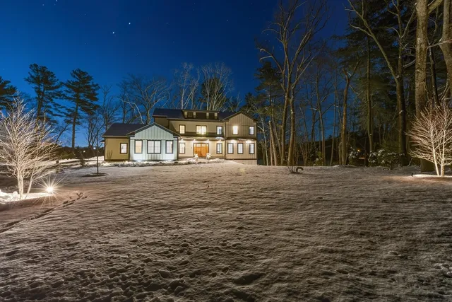$2,549,999 | 5 Swan Vw Cmn Drive, Northborough, MA 01532