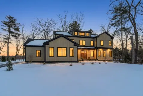 $2,549,999 | 5 Swan Vw Cmn Drive, Northborough, MA 01532