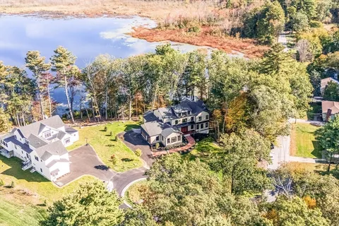 $2,549,999 | 5 Swan Vw Cmn Drive, Northborough, MA 01532