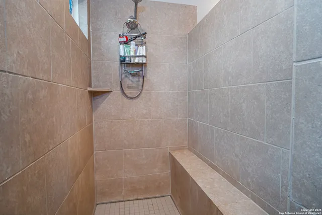 $1,950 | 234 Fernwood Drive, Schertz, TX 78108