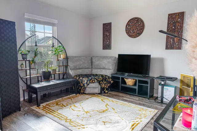 $1,950 | 234 Fernwood Drive, Schertz, TX 78108