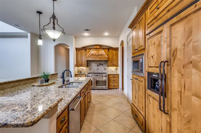 $949,990 | 4312 Blue Quail Drive, McKinney, TX 75072